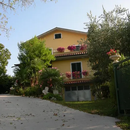 Çiftlik konaklama Nonno Pio Offida